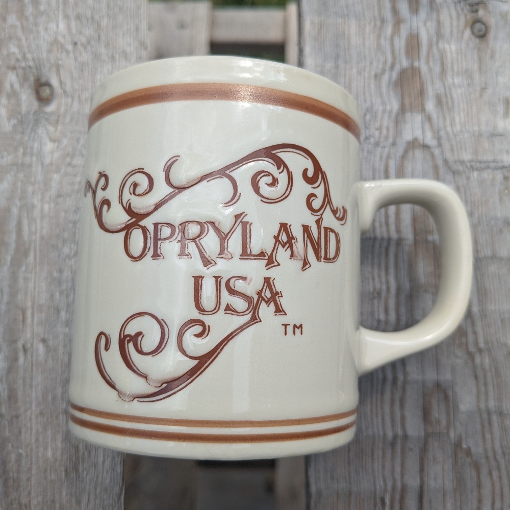 Vintage Opryland USA Mug Coffee Cup Ceramic Beige Nashville TN 8 ounces